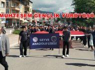 Geyve’de 19 Mayıs Öncesi Muhteşem Gençlik Yürüyüşü.