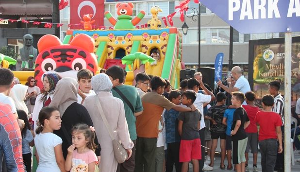 Geyve Belediyesi Çocuk ve Halk Oyunları Şenliği Başladı.